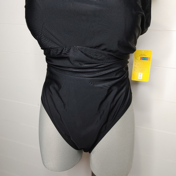 Lole Black Women's One Piece Swimsuit Size 16 New with tags - Picture 4 of 12